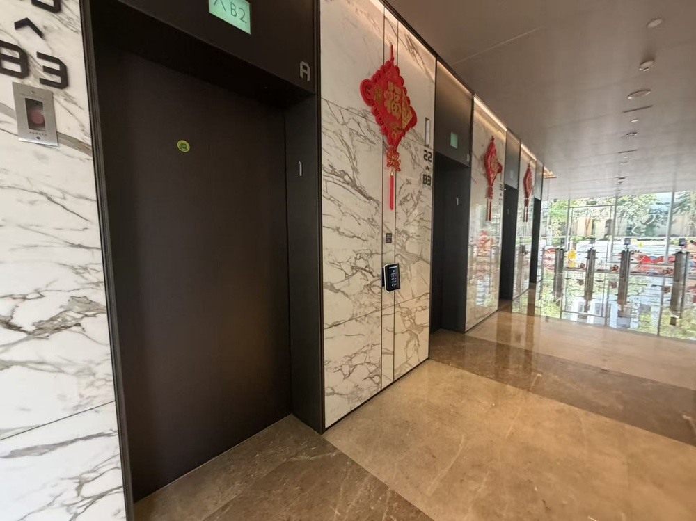 电梯厅1